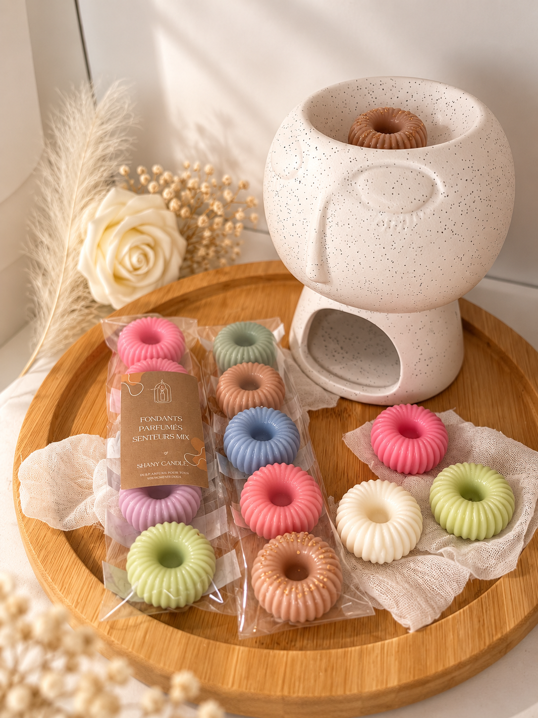 Fondant donuts
